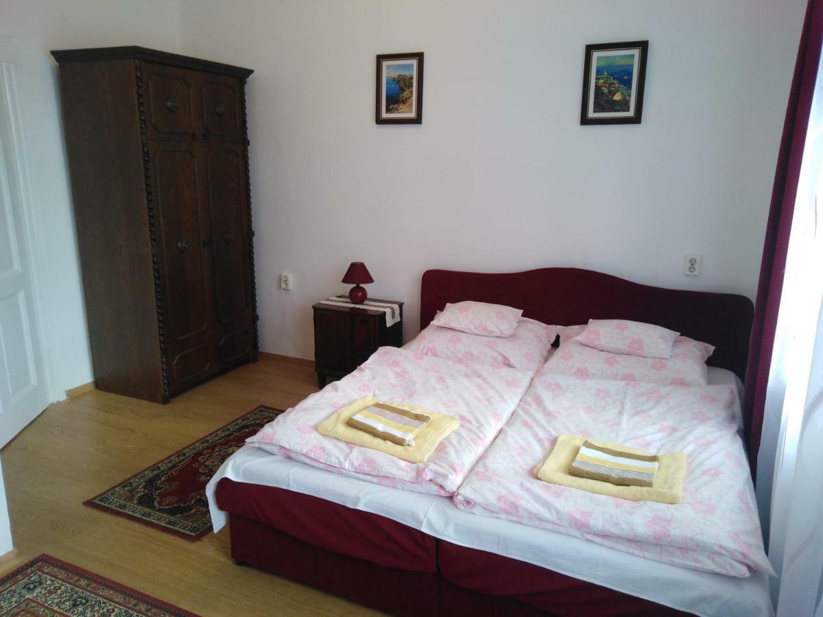 Orgona Vendégház Miskolc Kültér fotó